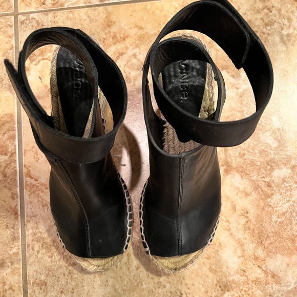 Black like new - Picture 7 of 8